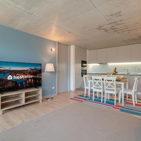 Host Wise - Luxurious Impressive Apartment - Balcony And Pool Вила-Нова-ди-Гая Экстерьер фото