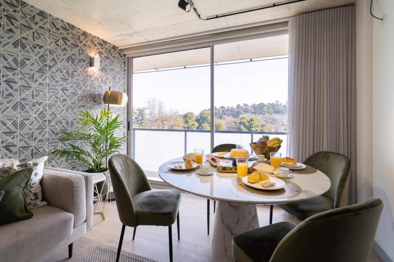 Host Wise - Luxurious Impressive Apartment - Balcony And Pool Вила-Нова-ди-Гая Экстерьер фото