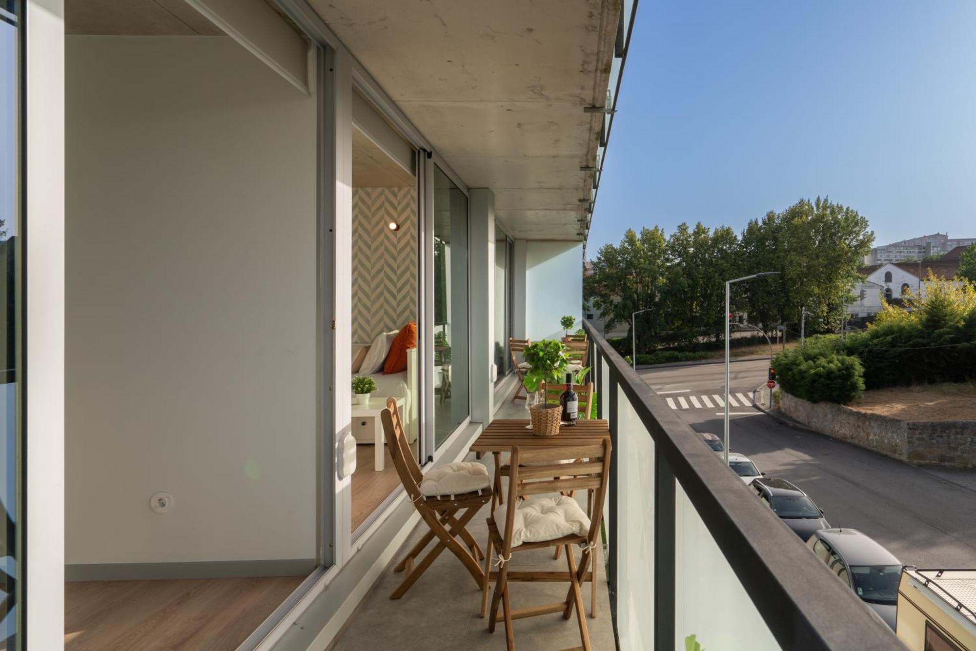 Host Wise - Luxurious Impressive Apartment - Balcony And Pool Вила-Нова-ди-Гая Номер фото