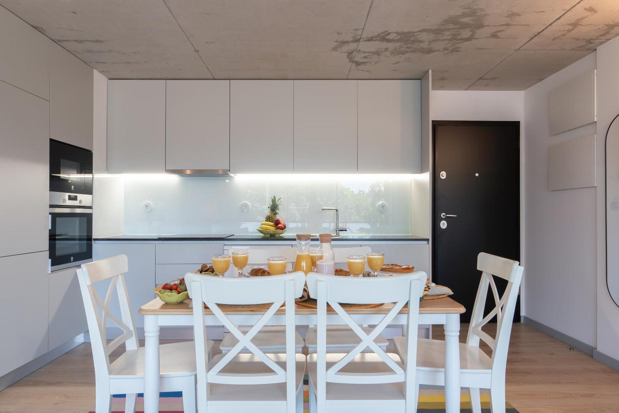Host Wise - Luxurious Impressive Apartment - Balcony And Pool Вила-Нова-ди-Гая Номер фото